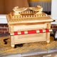 Illustration for article titled The Ark of the Covenant Cake is Face-Meltingly Awesome